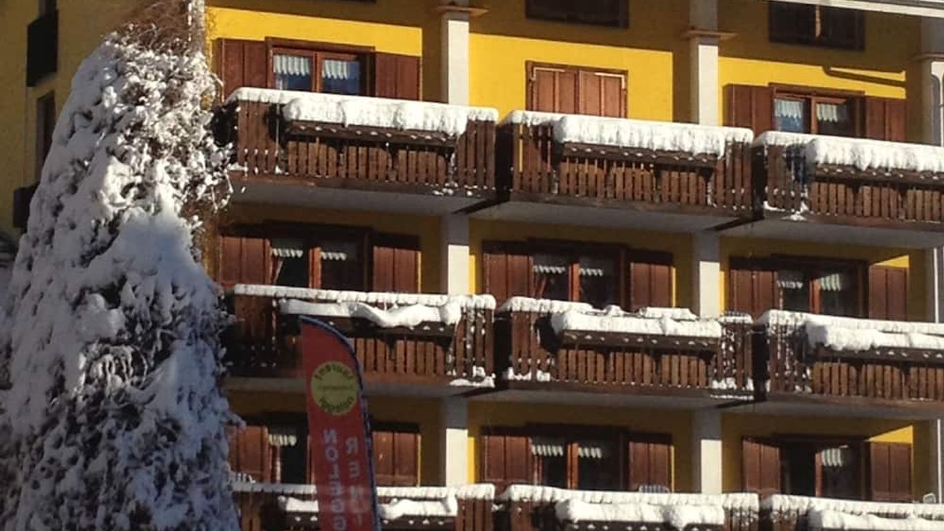 Albergo Alpenrose Ski&Bike Mountain Hotel