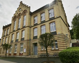 Ferienwohnung Katharinenschule - Eisenach - Bygning