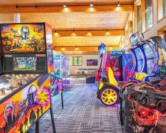 Flurry by Avantstay Tahoe Donner Home w/ Access to Northstar Resort Community - Truckee