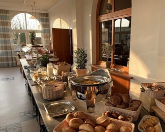Seehotel Neue Liebe - Cuxhaven - Buffet