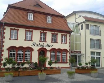 Garni-Hotel zum alten Ratskeller - Vetschau - Budynek