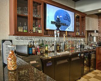 The Hotel Warner - West Chester - Bar