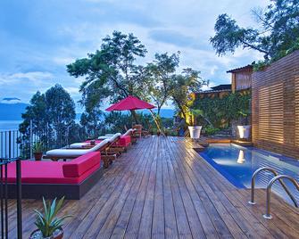 Hotel Casa Palopo - Panajachel - Piscina