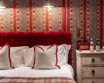 Cotswold Plough Hotel & Restaurant - Bampton