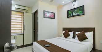 OYO 9258 Rd Towers - Chennai - Bedroom