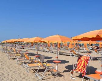 Ristorante Hotel Lucia - Giulianova - Beach
