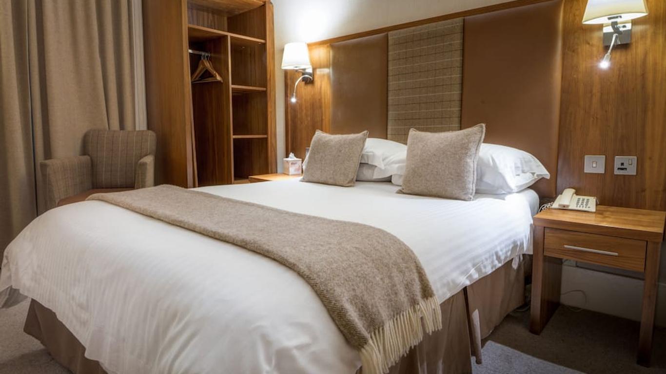 ماكايا هوتل ويك