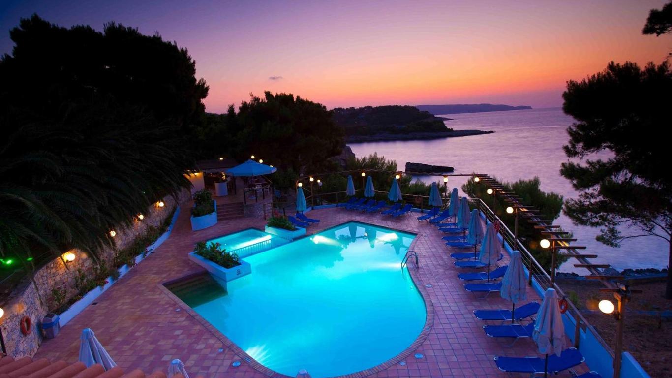 Paradise Hotel