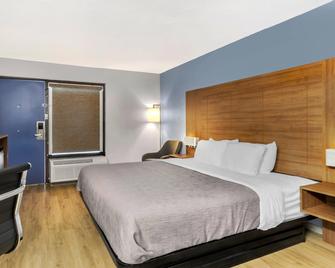Quality Inn Madison Huntsville Decatur Hwy - Madison - Bedroom