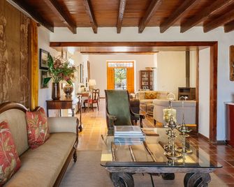 Hotel El Grifo - Mozaga - Sala de estar