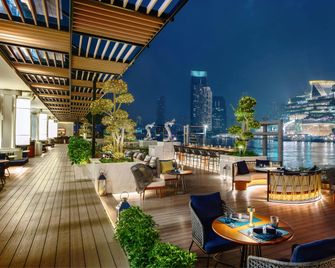Royal Orchid Sheraton Riverside Hotel Bangkok - Bangkok - Restaurant