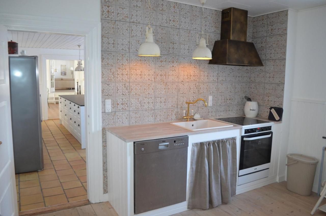 Large Holiday Home In Seaside Hotel Style – Bjerringbro