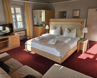 Hotel Rose - Weißenburg in Bayern