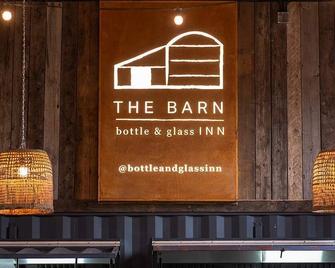 The Bottle & Glass Inn - Garden View - Room 1 - Henley-on-Thames