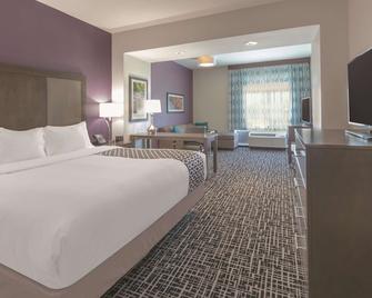 La Quinta Inn & Suites by Wyndham Terre Haute - Terre Haute - Yatak Odası