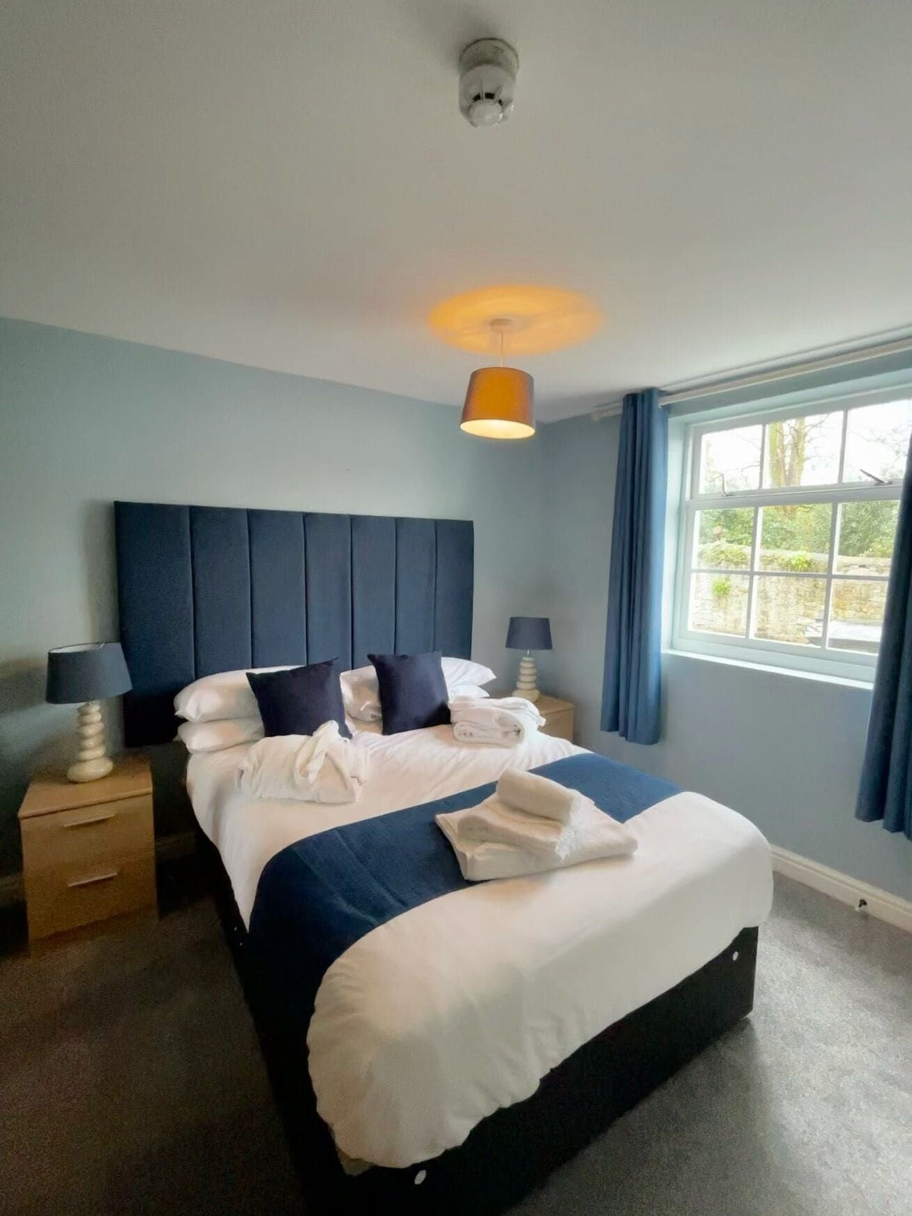 نورتون هاوس هوتل - سوانسي - غرفة نوم