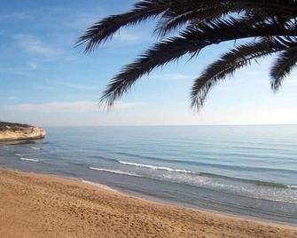 Hotel Noto Marina a Mare Spa - Noto - Strand