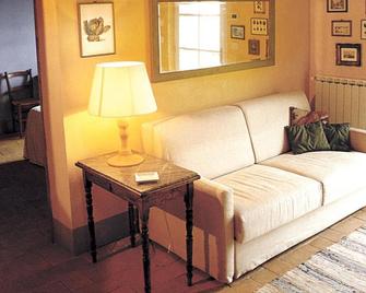 Fattoria Santa Vittoria Apartment - Foiano della Chiana - Living room