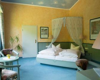 Hotel Reifenstein - Kleinbartloff - Habitación