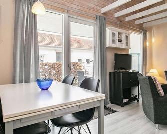 4 person holiday home in Ærøskøbing-By Traum - Ærøskøbing - Essbereich