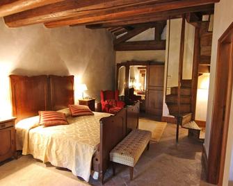 Hotel Villa Giona - San Pietro in Cariano - Camera da letto