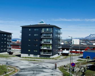 Nuuk Hotel Apartments By Hhe - Nuuk (Godthåb) - Gebäude