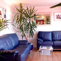 The President Hotel - Blackpool - Living room