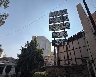 Hotel Beubelle - Meerut - Edificio