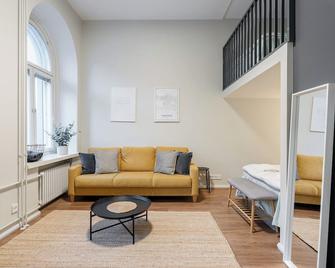 'Hämeenkatu' - Renovated Loft at the BEST location, Hosted by 2ndhomes - Tampere - Sala de estar