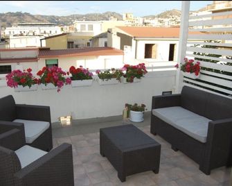 Bed & Breakfast H24 - Reggio Calabria - Balcony