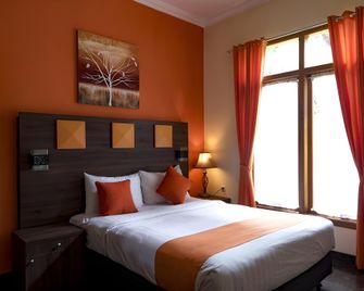 Alamsagita Puncak Hotel & Resort - Puncak - Bedroom