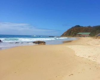 Nambucca Heads River House - Nambucca Heads - Strand