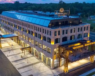 آيرونووركس هوتيل إندي - انديانابوليس - مبنى