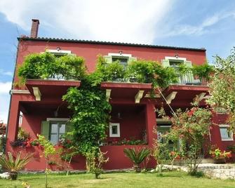 Volidiera Guesthouse - Lixouri - Gebäude