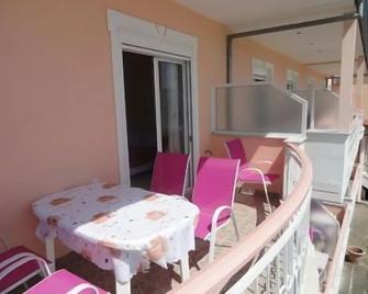Pension Delfini - Asprovalta - Balkon