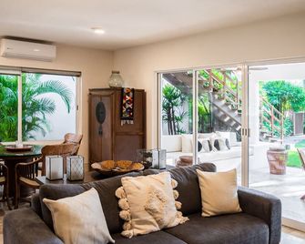 Beautiful Beach House - La Cruz de Huanacaxtle - Salon