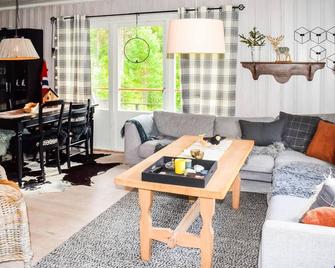 3 Bedroom Nice Home In Gol - Gol - Living room