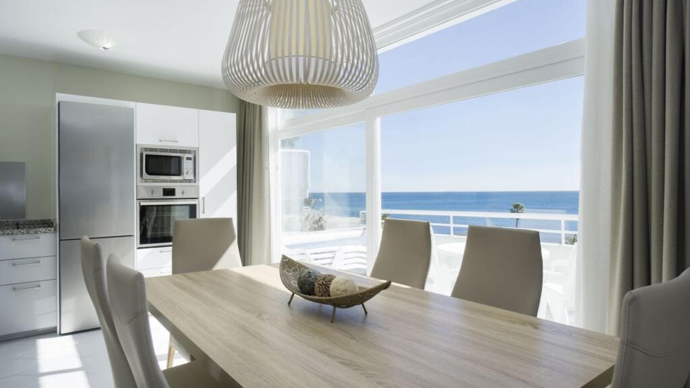 ميرافلوريس بيتش آند كانتري كلوب