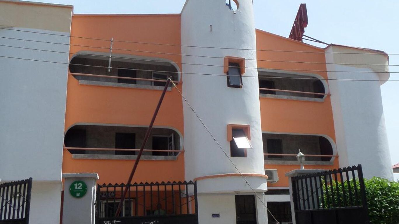 Orient Hotel & Plaza Ltd