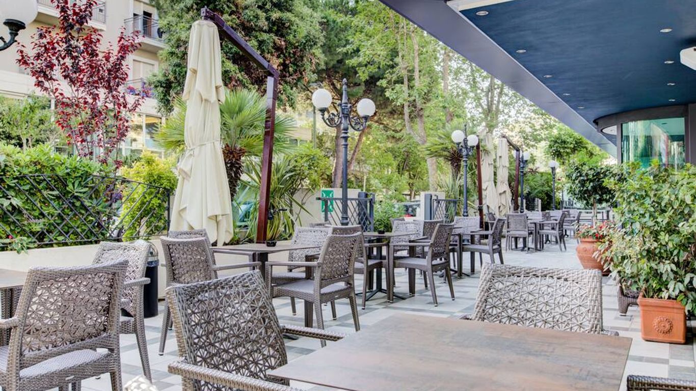 هوتل فيرونا