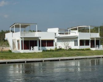 Worawee Resort And Spa - Phetchaburi - Gebäude