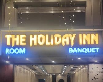 The Holiday Inn - Rāmnagar - Lobby