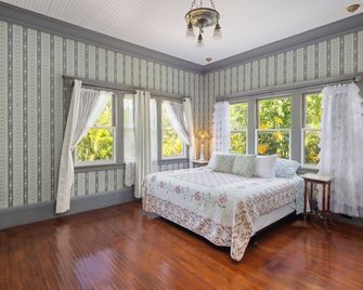 Manoa Valley Inn - הונולולו - חדר שינה