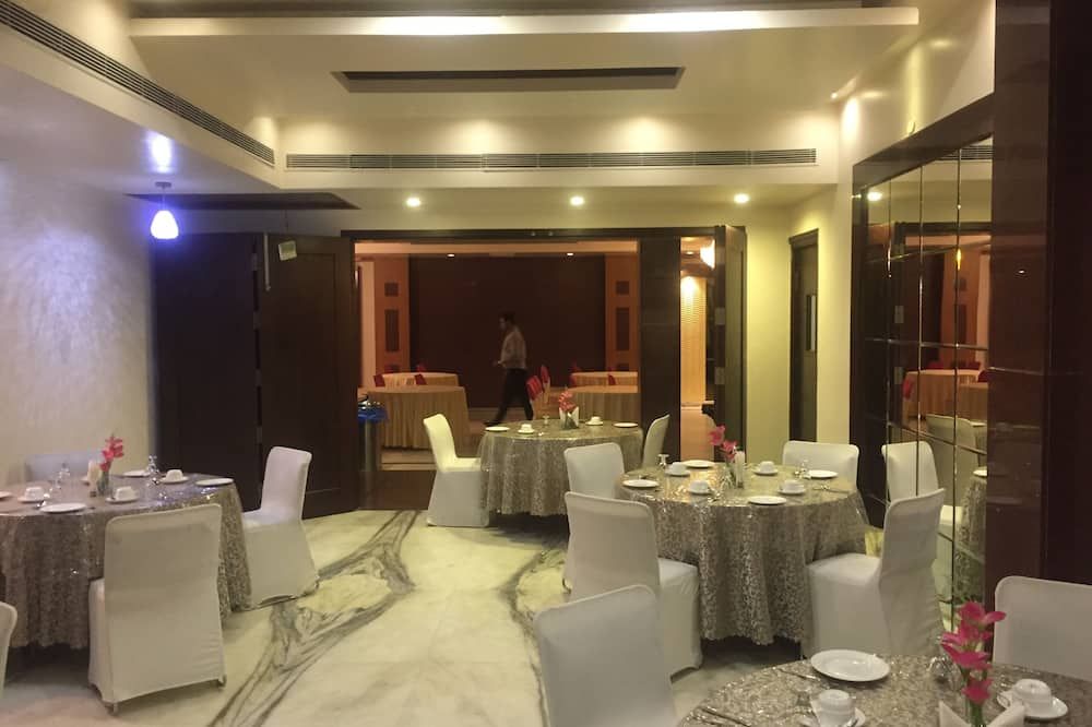 Leela Grande Hotel - Karnāl - Banquet hall