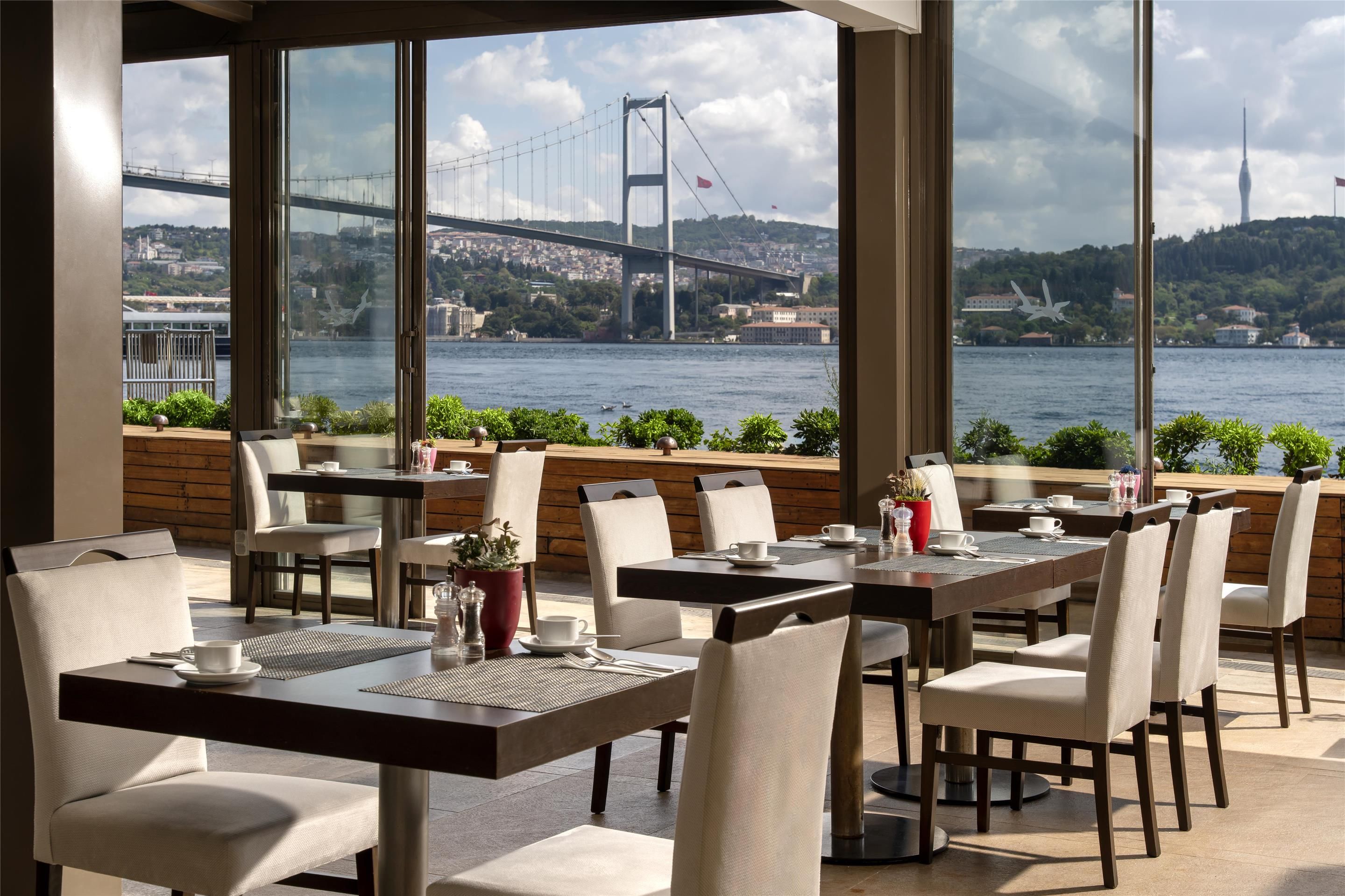 Radisson Blu Bosphorus Hotel, Istanbul - איסטנבול - מסעדה