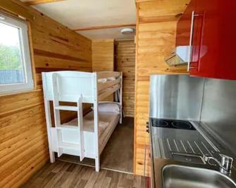Lake View Lodge Pod - Chichester