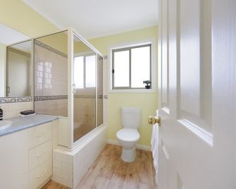 Hamilton Townhouse Motel - Hamilton - Bathroom