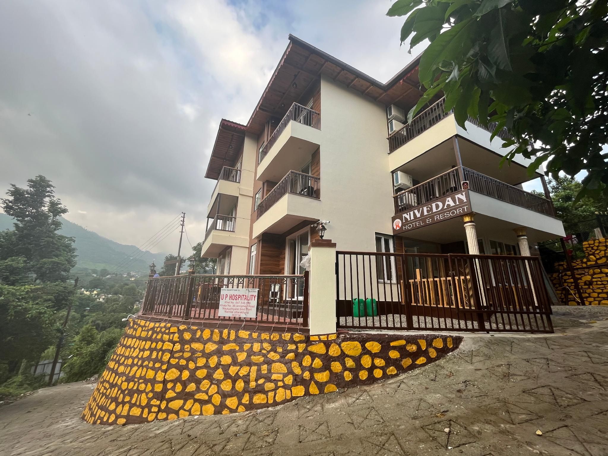 Nivedan Hotel And Resort - نينيتال - مبنى