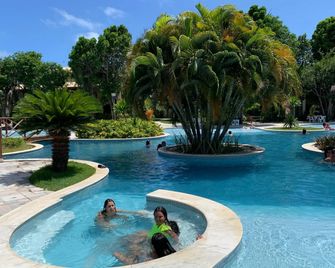 Iloa Resort - Barra de São Miguel - Piscine