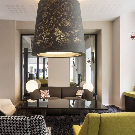 Lounge view of Hotel Duo